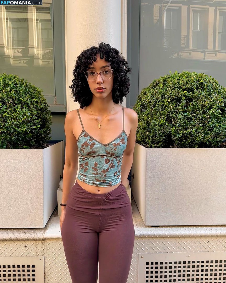 eliana / ewmxt / lalayravo / woahnatty Çıplak OnlyFans  Sızdırılmış Fotoğraf #36