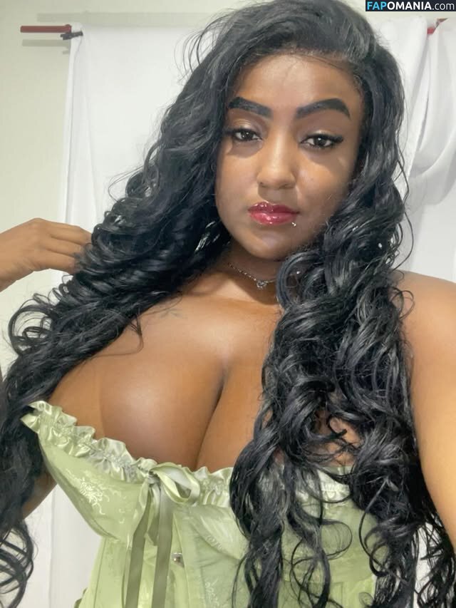 Faellaz12 / Rafaella Nogueira Çıplak OnlyFans  Sızdırılmış Fotoğraf #2