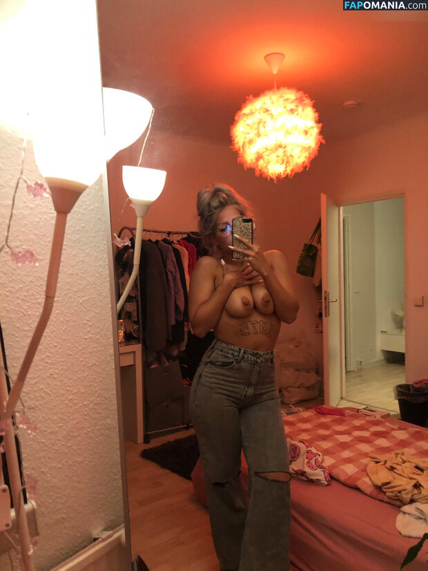 Fairy Karo / fairykaro / karolinantivist Çıplak OnlyFans  Sızdırılmış Fotoğraf #71