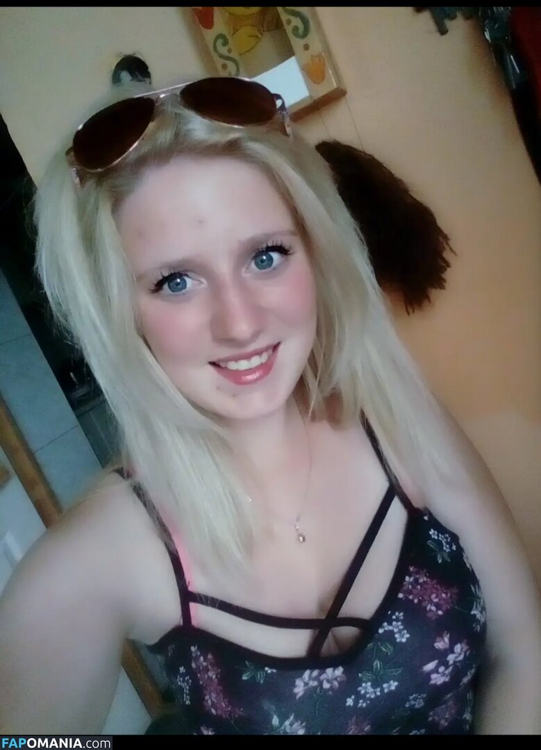 Fehérvári Lányok / Fejér Megyei / Székesfehérvári / sebestyenbianka1 Çıplak OnlyFans  Sızdırılmış Fotoğraf #13