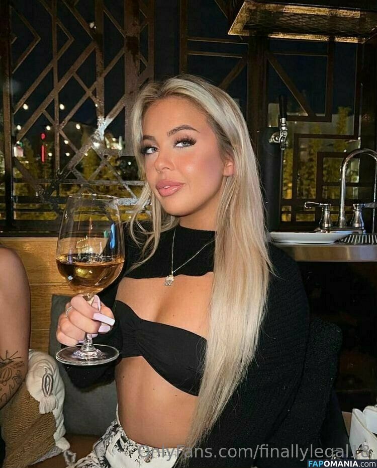 finallylegal18 / hazel_beauti Çıplak OnlyFans  Sızdırılmış Fotoğraf #472