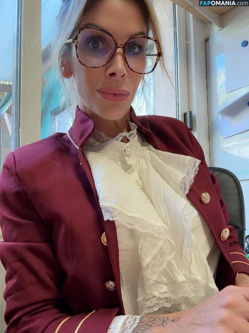 FK2_hard / bureaudefanny / fk2hard / https: Çıplak OnlyFans  Sızdırılmış Fotoğraf #20