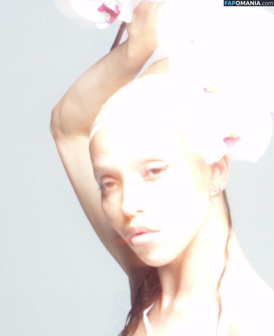 FKA Twigs / FKAtwigs Çıplak OnlyFans  Sızdırılmış Fotoğraf #3