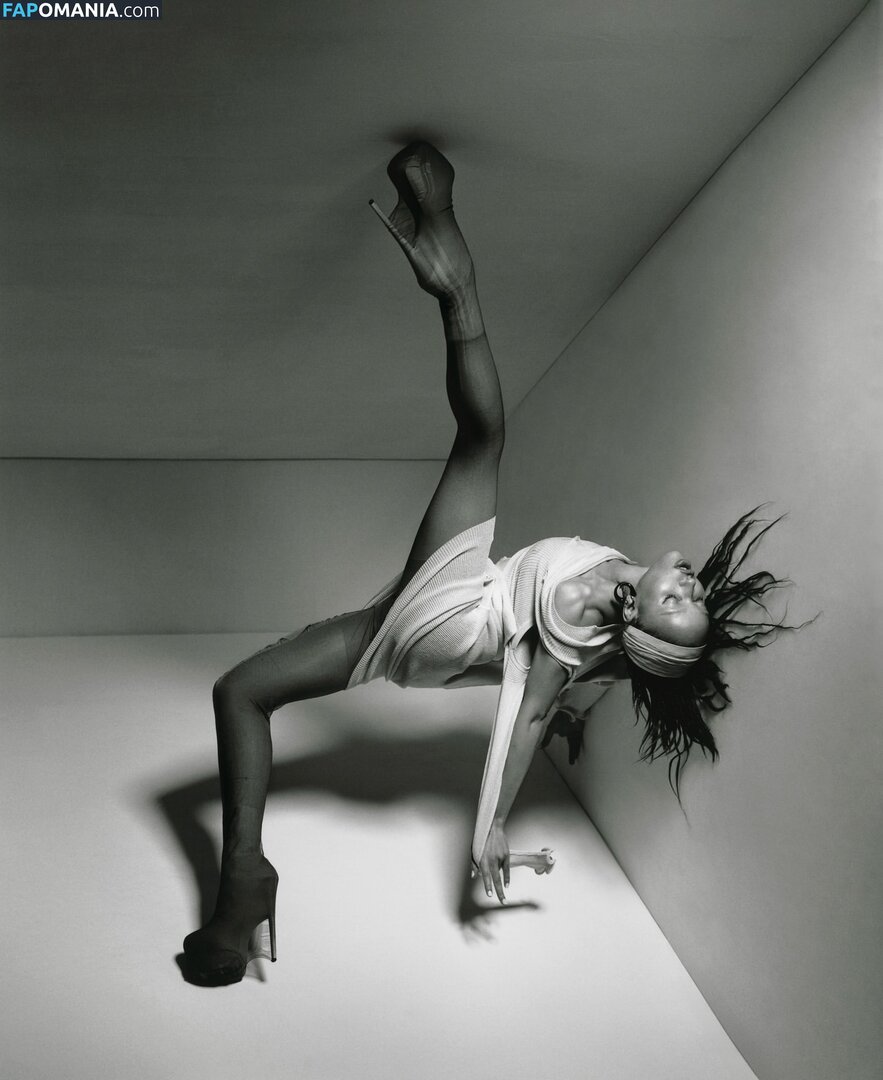 FKA Twigs / FKAtwigs Çıplak OnlyFans  Sızdırılmış Fotoğraf #5