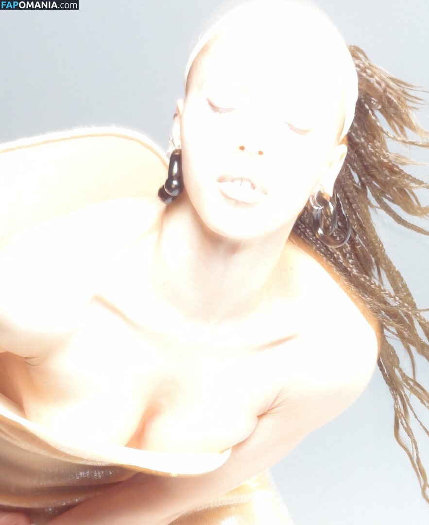 FKA Twigs / FKAtwigs Çıplak OnlyFans  Sızdırılmış Fotoğraf #8