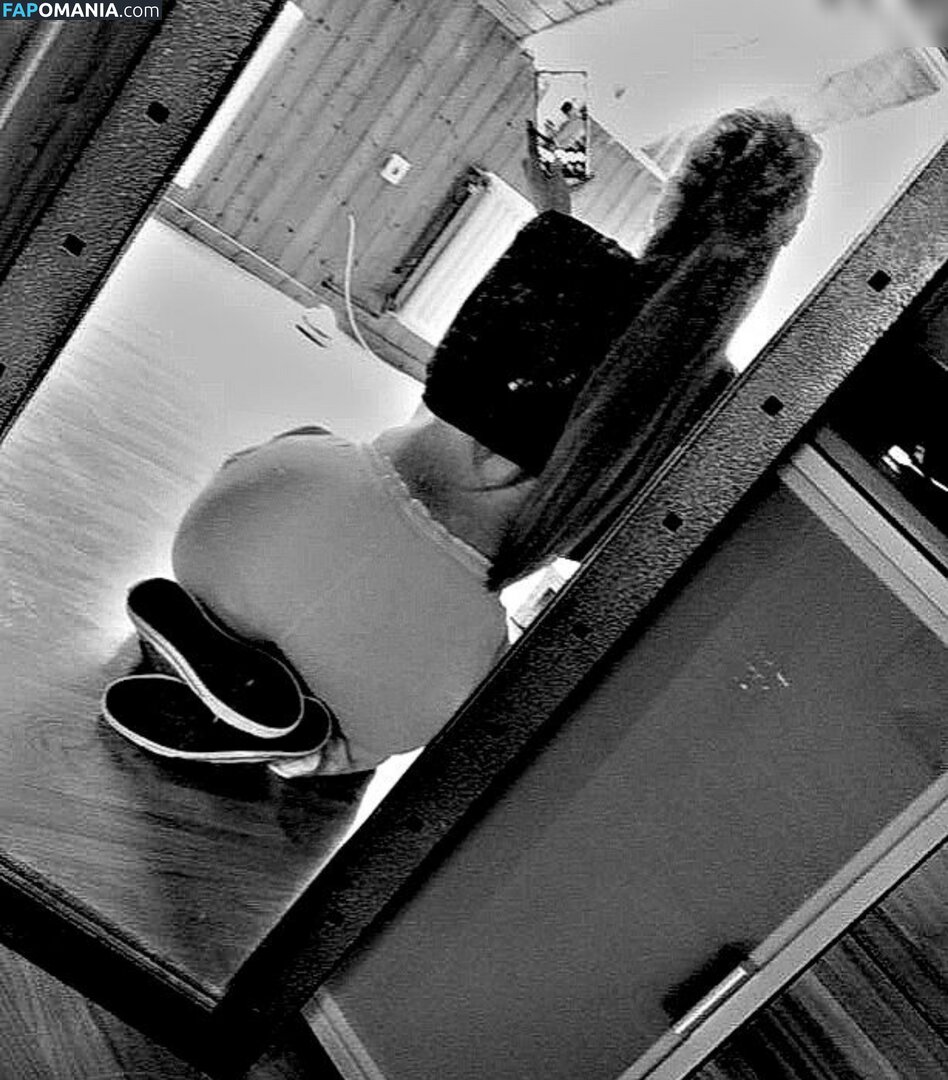 Flashinaa / flashinaa2 Çıplak OnlyFans  Sızdırılmış Fotoğraf #10