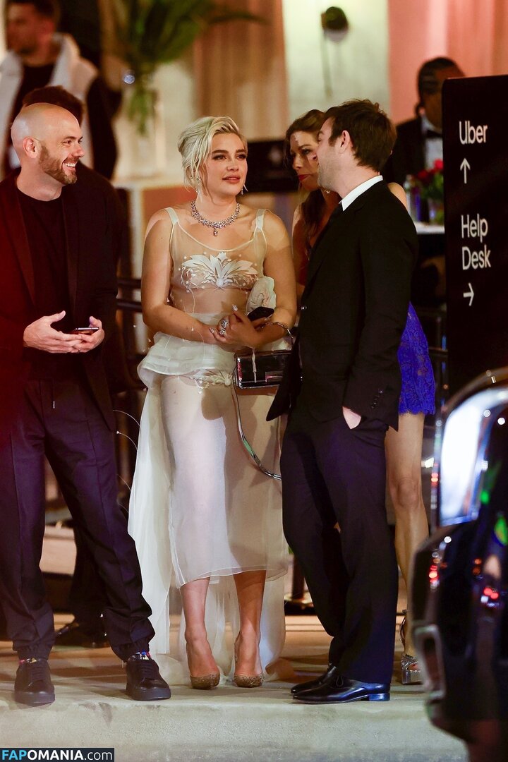 Florence Pugh / florencepugh Çıplak OnlyFans  Sızdırılmış Fotoğraf #777