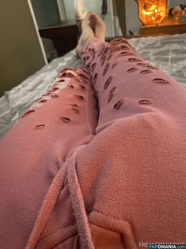 freyasirensong Çıplak OnlyFans  Sızdırılmış Fotoğraf #9