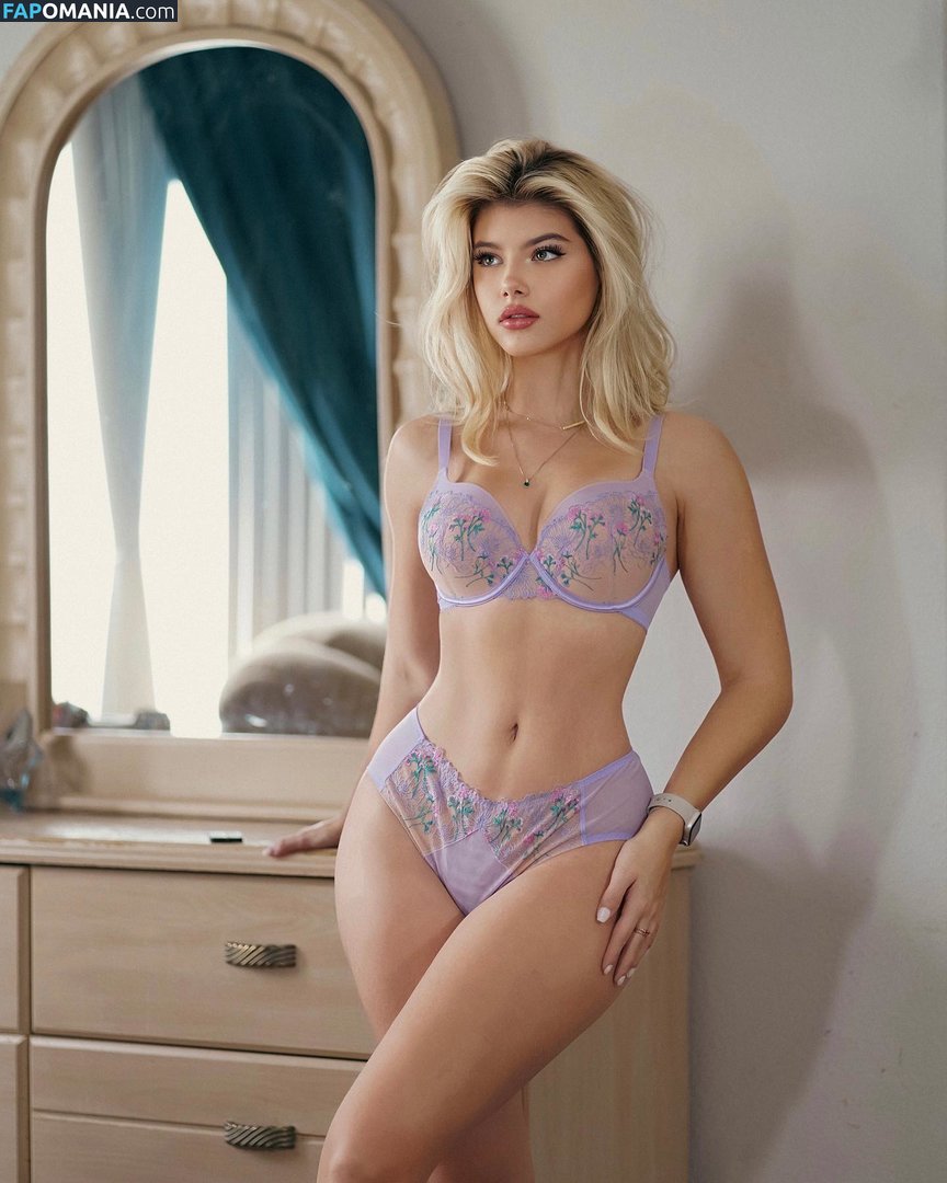 Gabi Champ / Gabi Ciamp / gabiciamp Çıplak OnlyFans  Sızdırılmış Fotoğraf #24