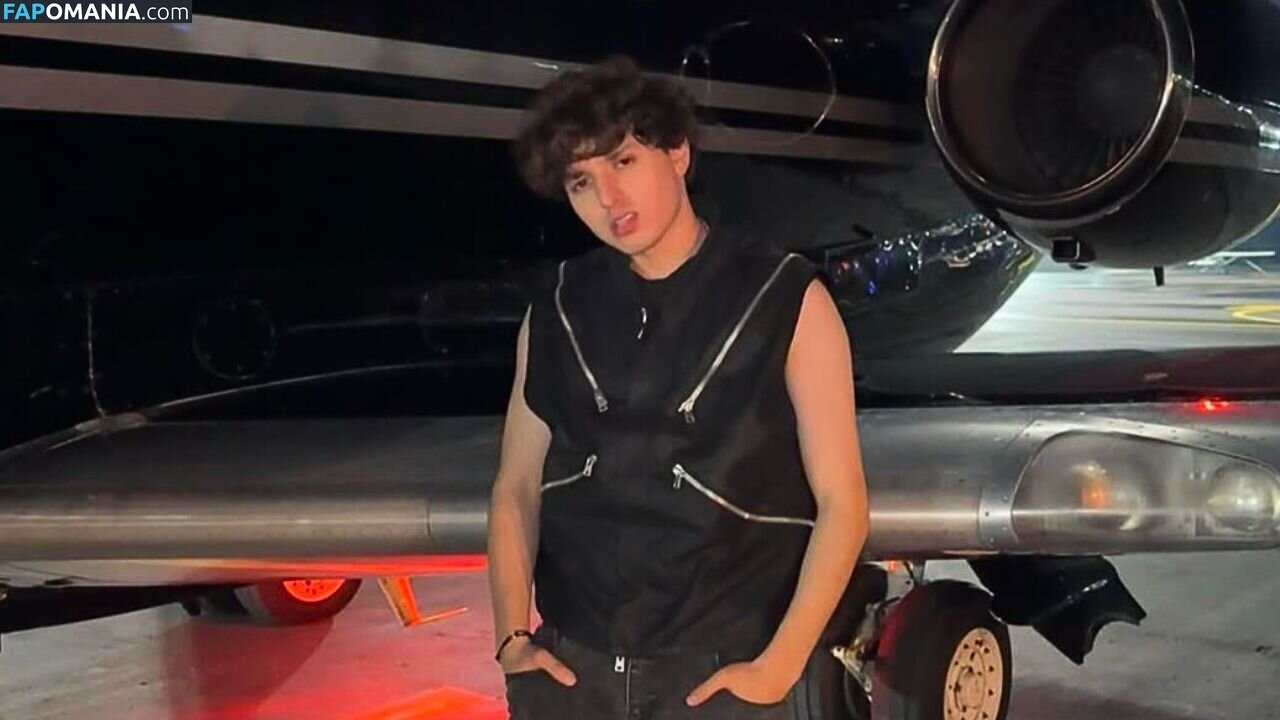 Gabito Ballesteros Çıplak OnlyFans  Sızdırılmış Fotoğraf #3