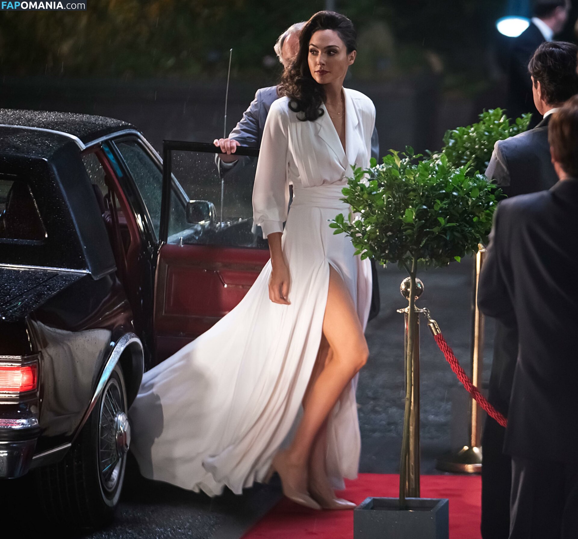 Gal Gadot / gal_gadot / https: / inked_hriss Çıplak OnlyFans  Sızdırılmış Fotoğraf #180