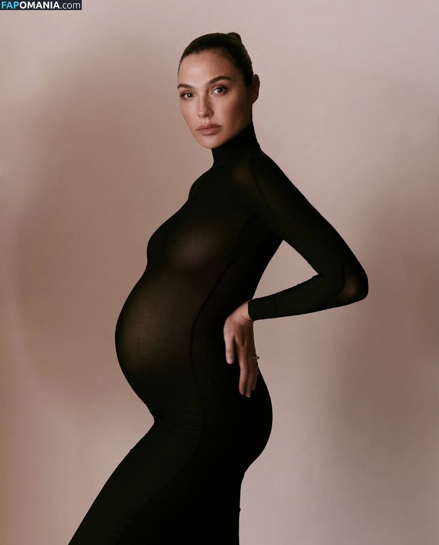 Gal Gadot / gal_gadot / https: / inked_hriss Çıplak OnlyFans  Sızdırılmış Fotoğraf #744