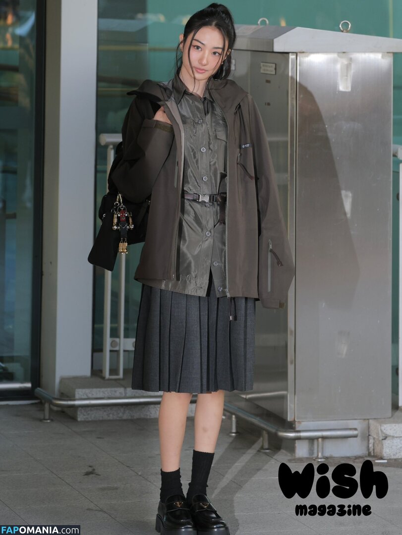 Gawon / Lee Ga-won / MEOVV_GAWON / gawon_moevv / https: / 이가원 MEOVV Çıplak OnlyFans  Sızdırılmış Fotoğraf #4