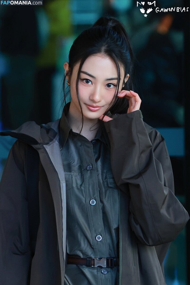 Gawon / Lee Ga-won / MEOVV_GAWON / gawon_moevv / https: / 이가원 MEOVV Çıplak OnlyFans  Sızdırılmış Fotoğraf #15