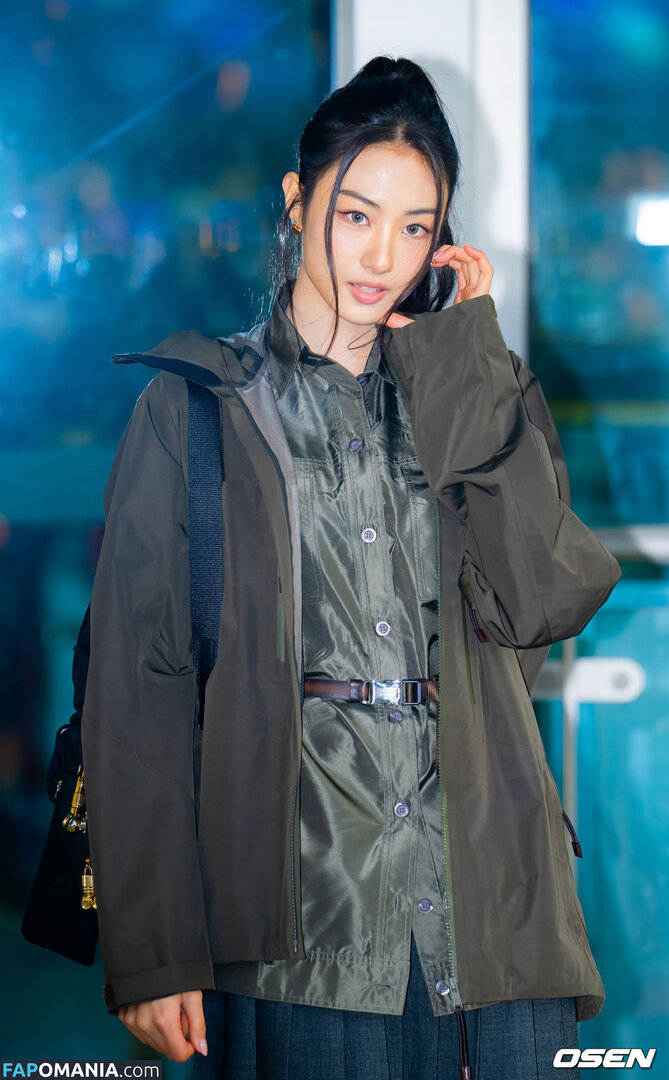 Gawon / Lee Ga-won / MEOVV_GAWON / gawon_moevv / https: / 이가원 MEOVV Çıplak OnlyFans  Sızdırılmış Fotoğraf #17