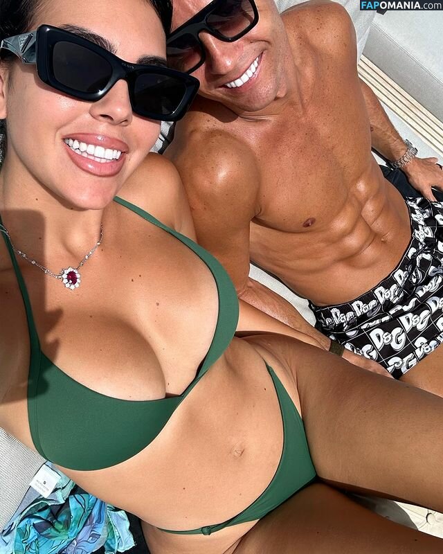 Georgina Rodriguez / georginagio Çıplak OnlyFans  Sızdırılmış Fotoğraf #1