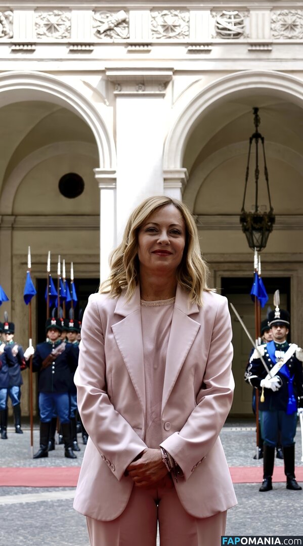 Giorgia Meloni / Italian Prime Minister 🇮🇹 / giorgiameloni Çıplak OnlyFans  Sızdırılmış Fotoğraf #2