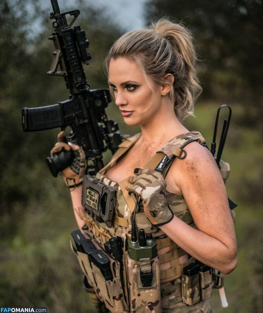 Firearms / Girls With Guns / mia.nicole.23 / wifi_diaries Çıplak OnlyFans  Sızdırılmış Fotoğraf #200