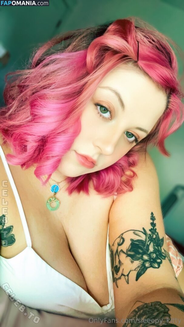 Goddess_sleepy / goddesssleepyy / https: / sleepyqtcat Çıplak OnlyFans  Sızdırılmış Fotoğraf #2