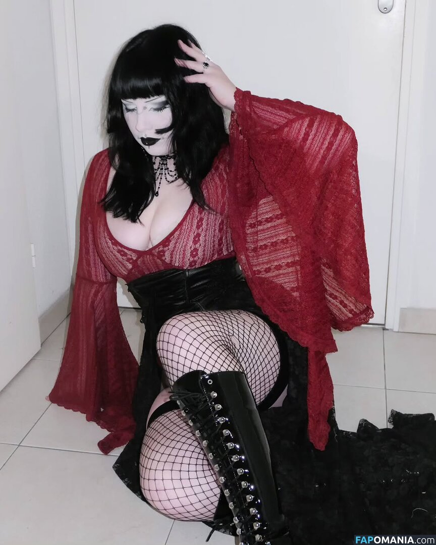 gothbynight Çıplak OnlyFans  Sızdırılmış Fotoğraf #2