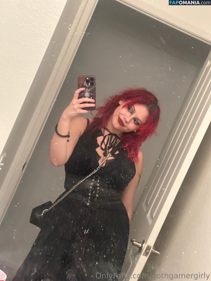 gothgamergirly / gothgirlgaming Çıplak OnlyFans  Sızdırılmış Fotoğraf #10
