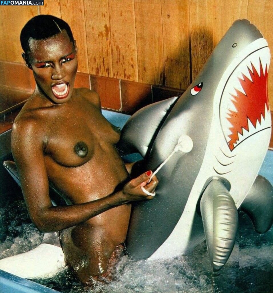 Grace Jones / gracejonesofficial / https: Çıplak OnlyFans  Sızdırılmış Fotoğraf #3