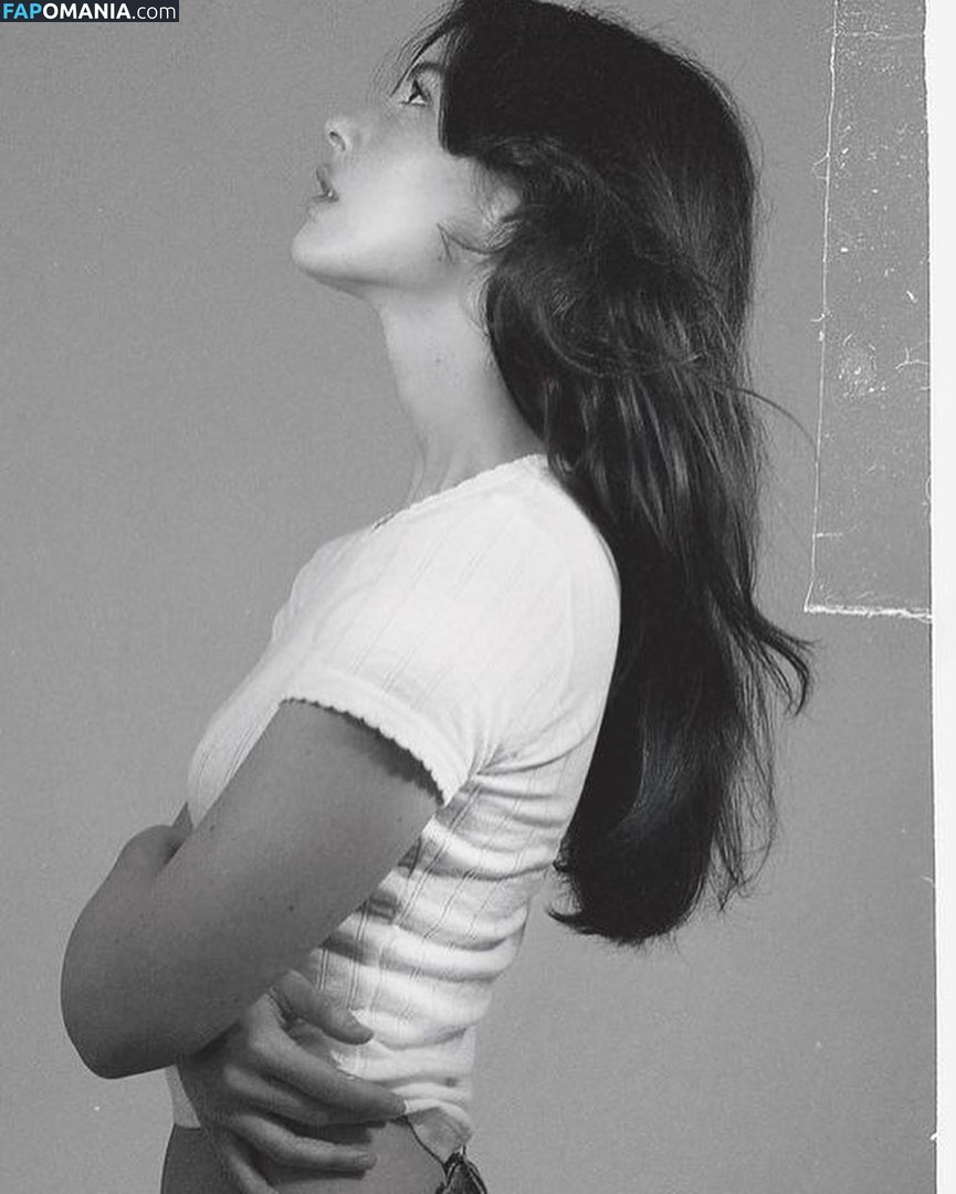 Gracie Abrams / gracieabrams Çıplak OnlyFans  Sızdırılmış Fotoğraf #25