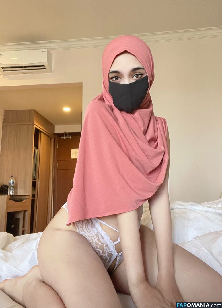  / CamillaReese / HabibtiSalma / HijabCamilla / nazley272 Çıplak OnlyFans  Sızdırılmış Fotoğraf #1