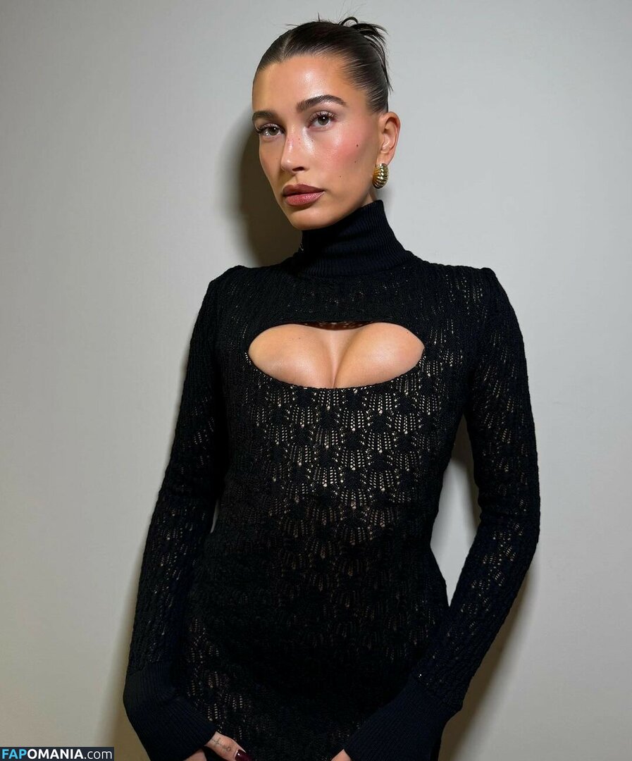 Hailey Baldwin Bieber / haileybieber Çıplak OnlyFans  Sızdırılmış Fotoğraf #274