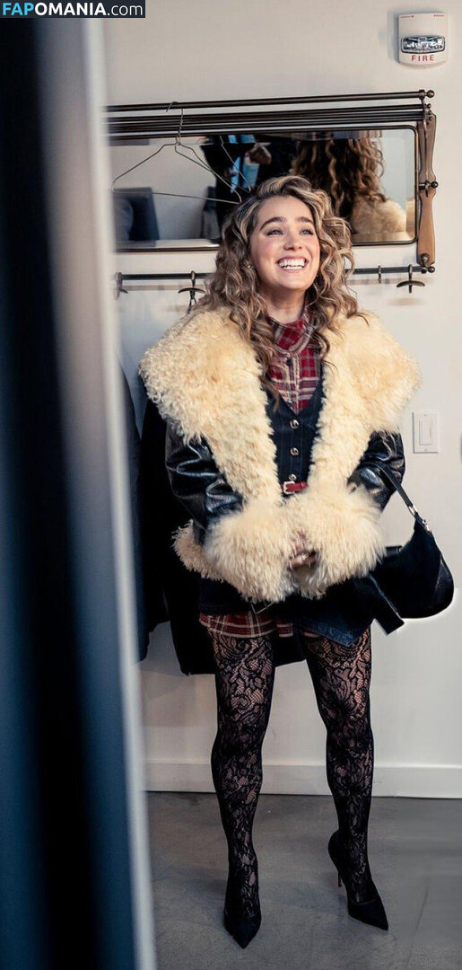 Haley Lu Richardson / haleyluhoo Çıplak OnlyFans  Sızdırılmış Fotoğraf #201