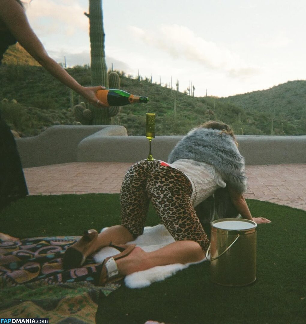 Haley Lu Richardson / haleyluhoo Çıplak OnlyFans  Sızdırılmış Fotoğraf #204