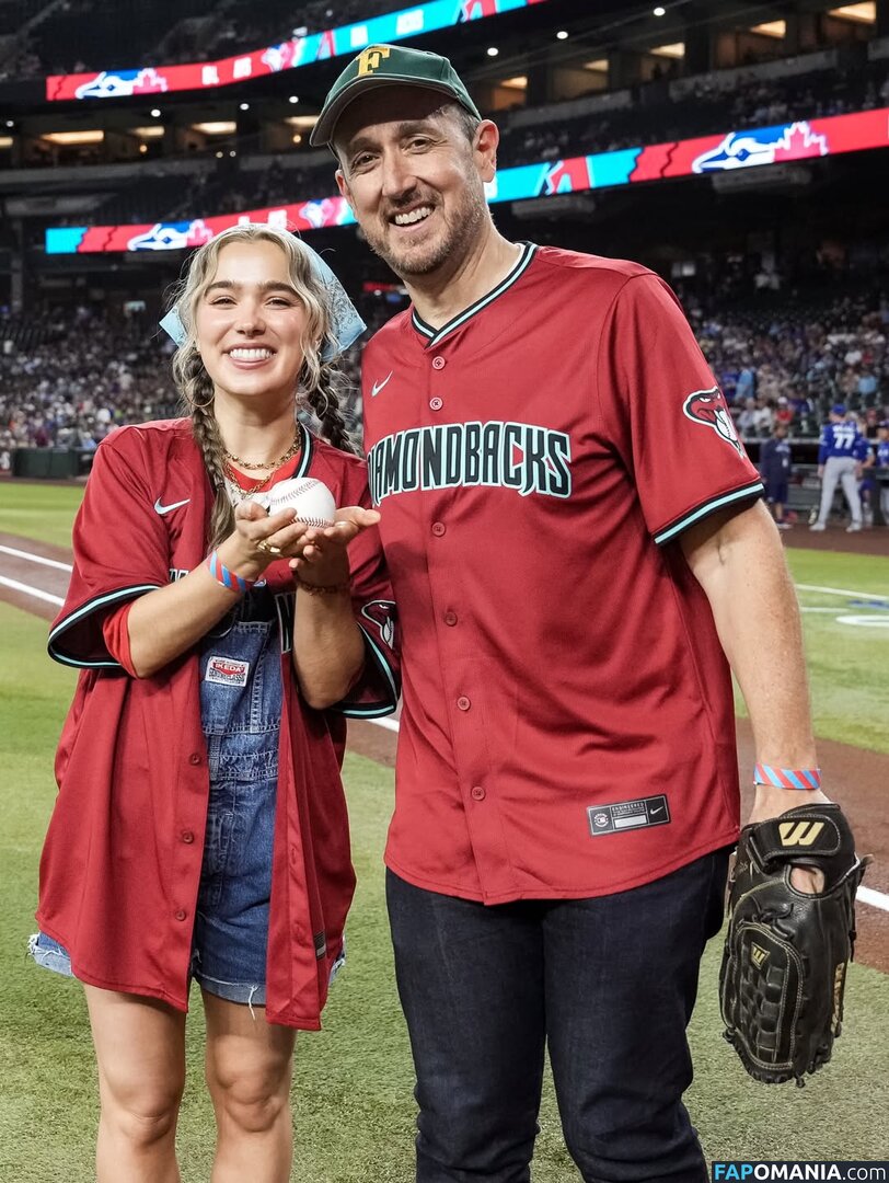 Haley Lu Richardson / haleyluhoo Çıplak OnlyFans  Sızdırılmış Fotoğraf #215