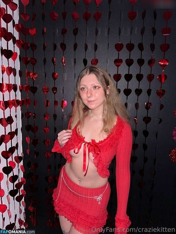 Hallie Gift / craziekitten / giftyhippie Çıplak OnlyFans  Sızdırılmış Fotoğraf #3