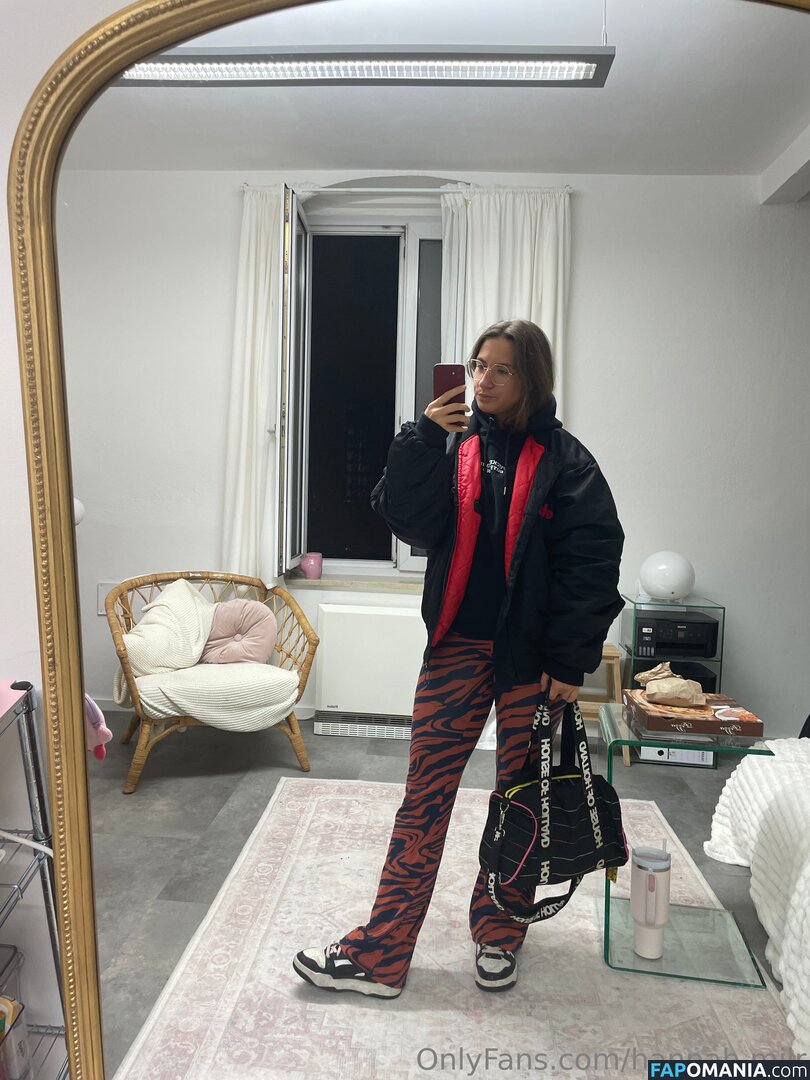 hannah.milr / hannahirelandmiller Çıplak OnlyFans  Sızdırılmış Fotoğraf #2