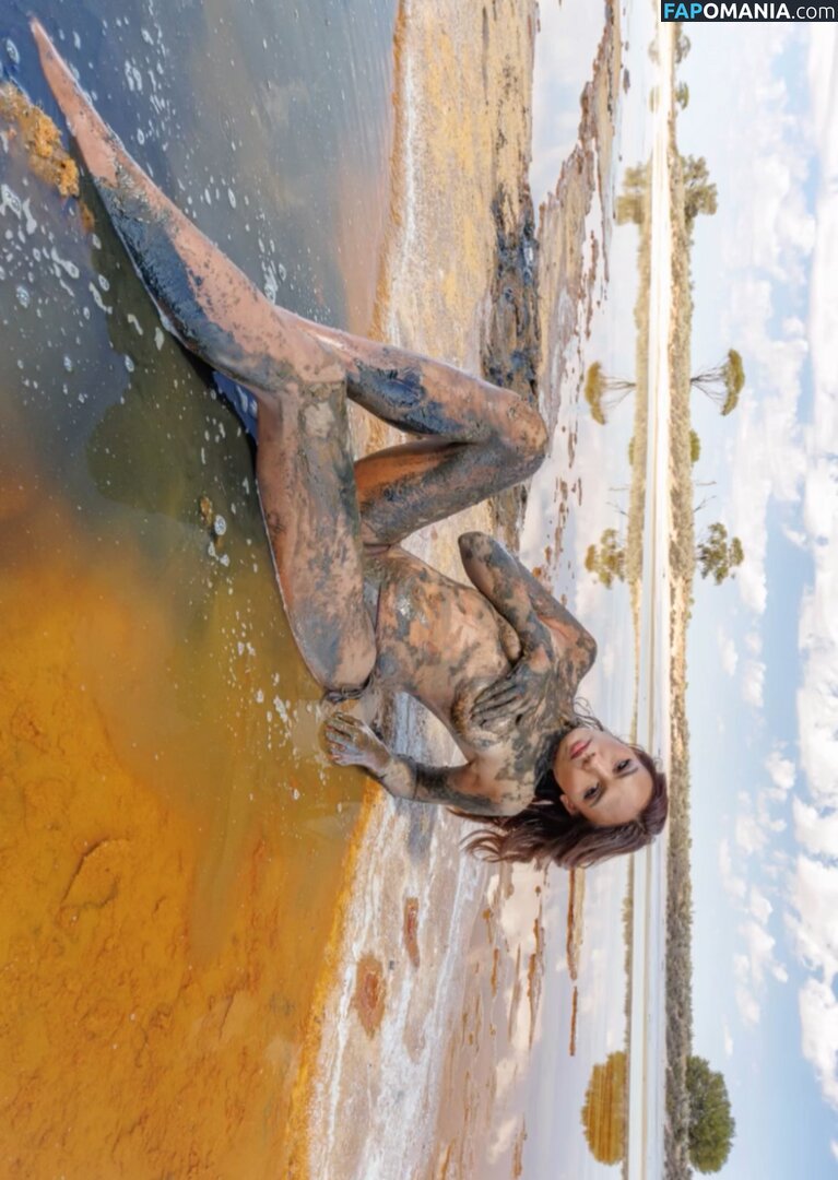 hanniessy Çıplak OnlyFans  Sızdırılmış Fotoğraf #3