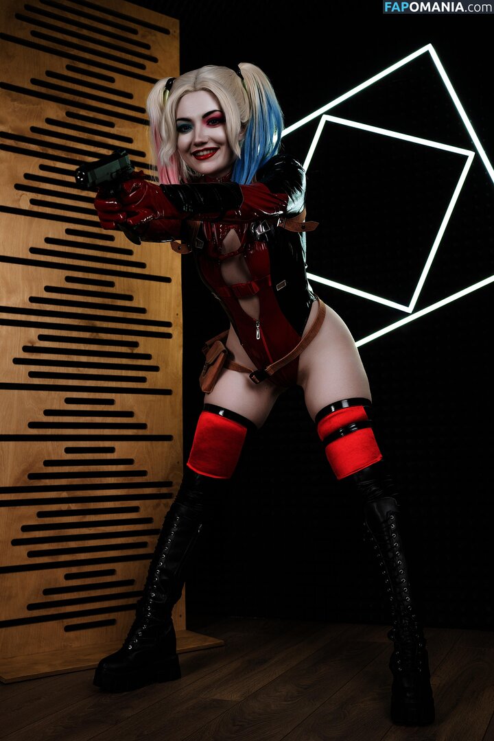 Harley Quinn Cosplay Çıplak OnlyFans  Sızdırılmış Fotoğraf #14