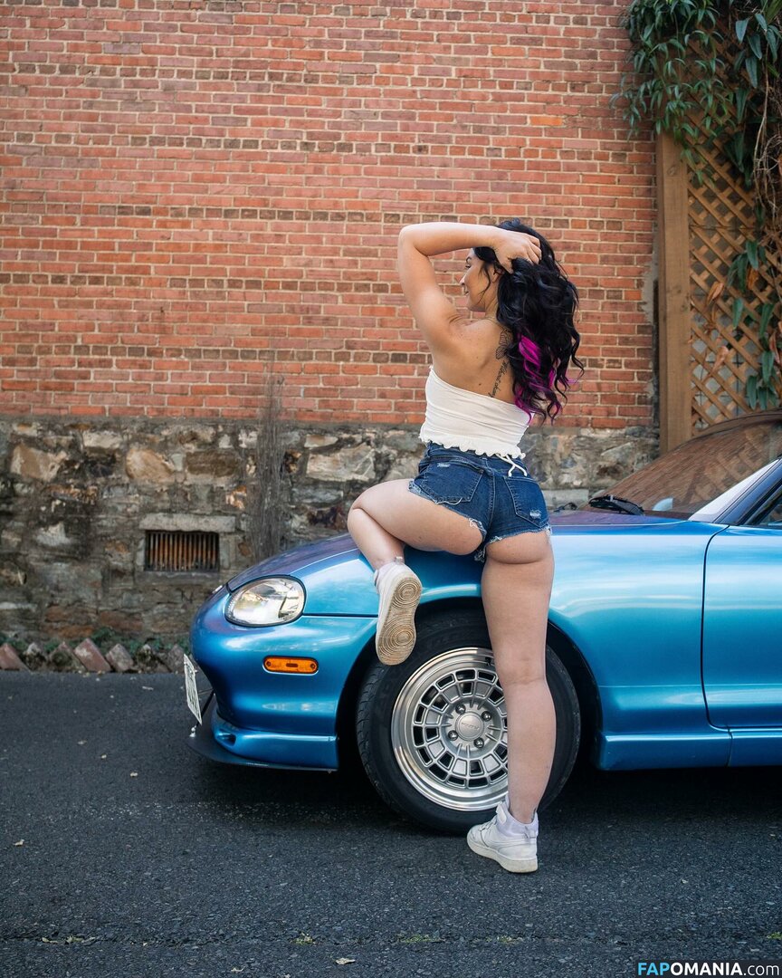 Babyyhalayna / Hbaby / babyy.halayna Çıplak OnlyFans  Sızdırılmış Fotoğraf #1