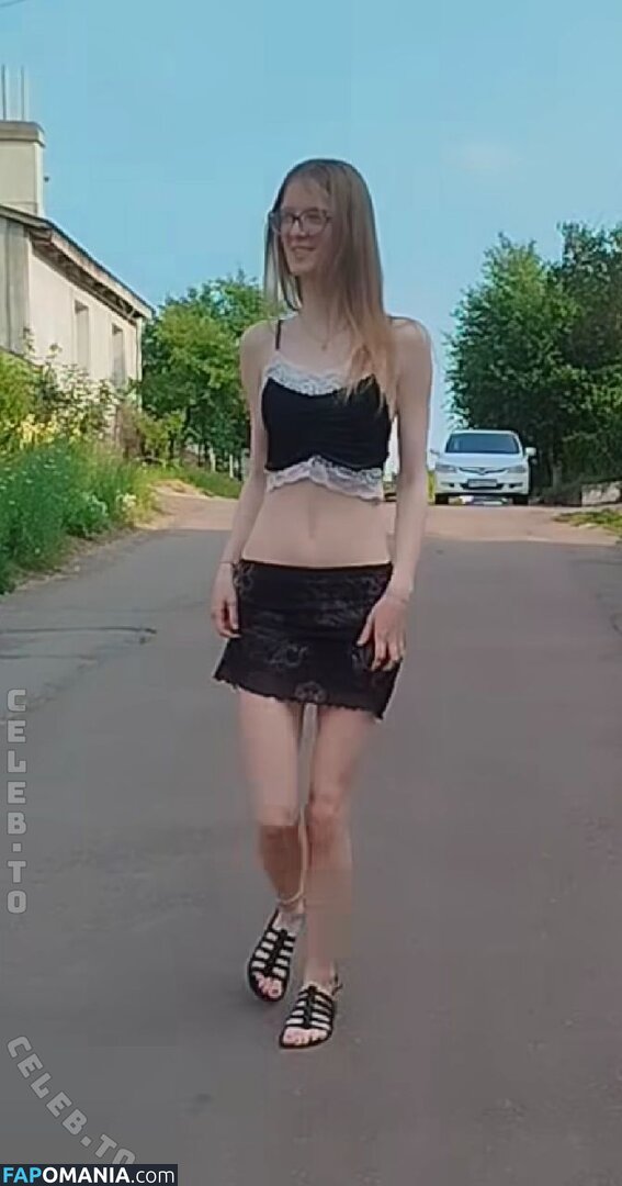 elen.meln / helen_meln777 / melena17_ElenMeln Çıplak OnlyFans  Sızdırılmış Fotoğraf #8
