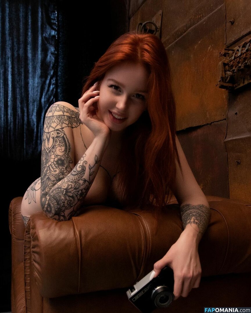 Hell Voron / Olga Voronina / hell_voron Çıplak OnlyFans  Sızdırılmış Fotoğraf #3