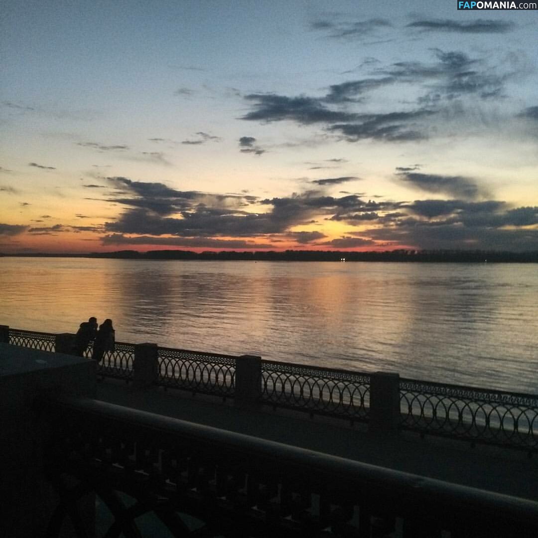 Holly Garner / Inna Khoruzh / InnaKhoruzh / Ivanna Ershova / RealHollyGarner / holly.garner Çıplak OnlyFans  Sızdırılmış Fotoğraf #132