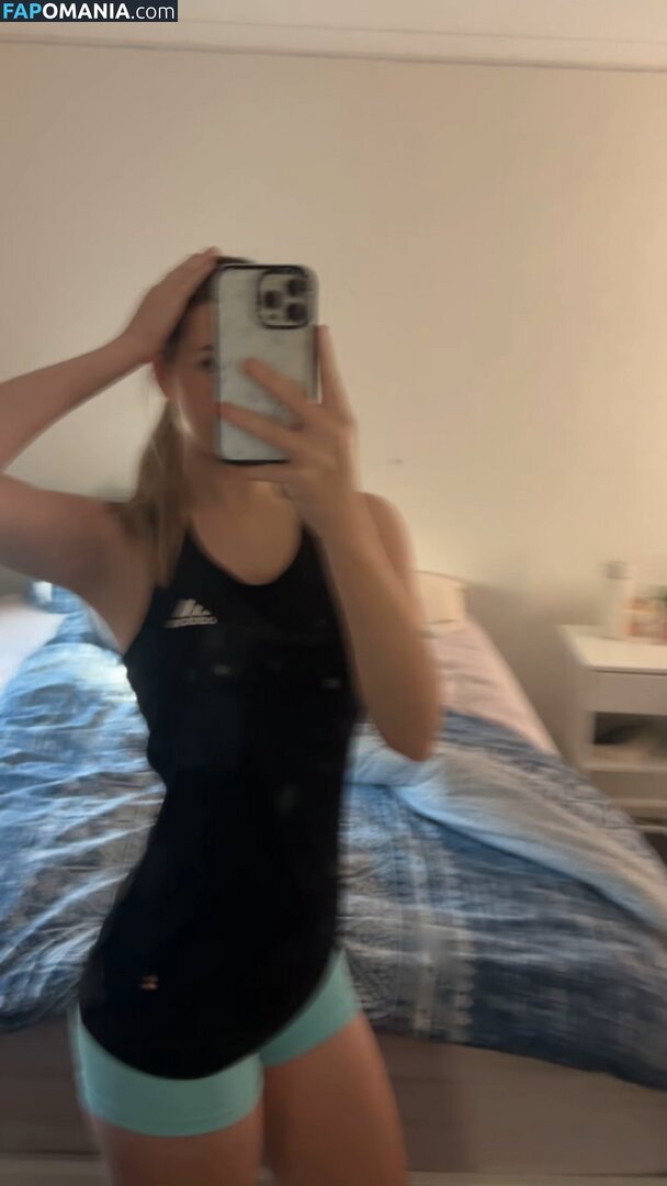 Holly Naude / hollyyynaude Çıplak OnlyFans  Sızdırılmış Fotoğraf #4