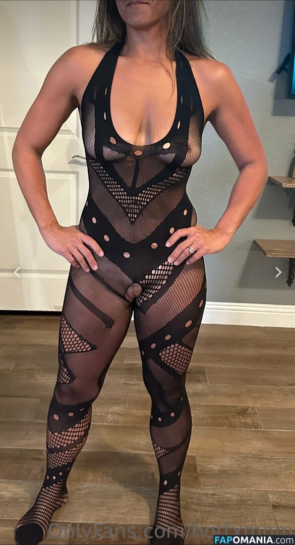  / Hottexasm1lf / Hottexasmilf / Hottxmom / hottx_milf Çıplak OnlyFans  Sızdırılmış Fotoğraf #4