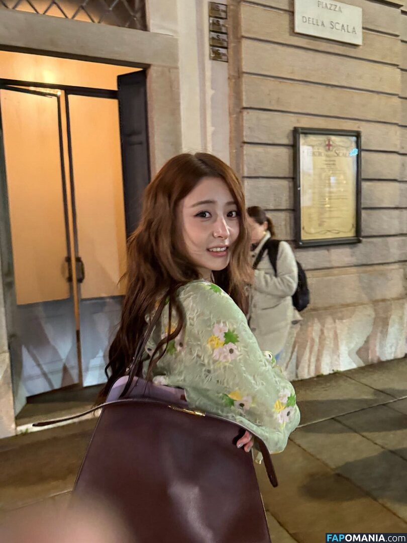 Huh Yunjin 허윤진 / LESSERAFIM / yunjin_lesserafims Çıplak OnlyFans  Sızdırılmış Fotoğraf #24