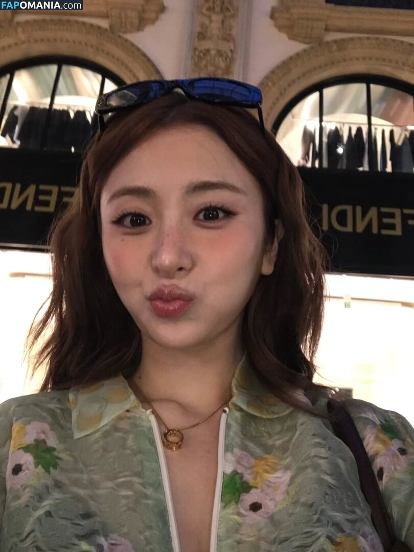 Huh Yunjin 허윤진 / LESSERAFIM / yunjin_lesserafims Çıplak OnlyFans  Sızdırılmış Fotoğraf #31