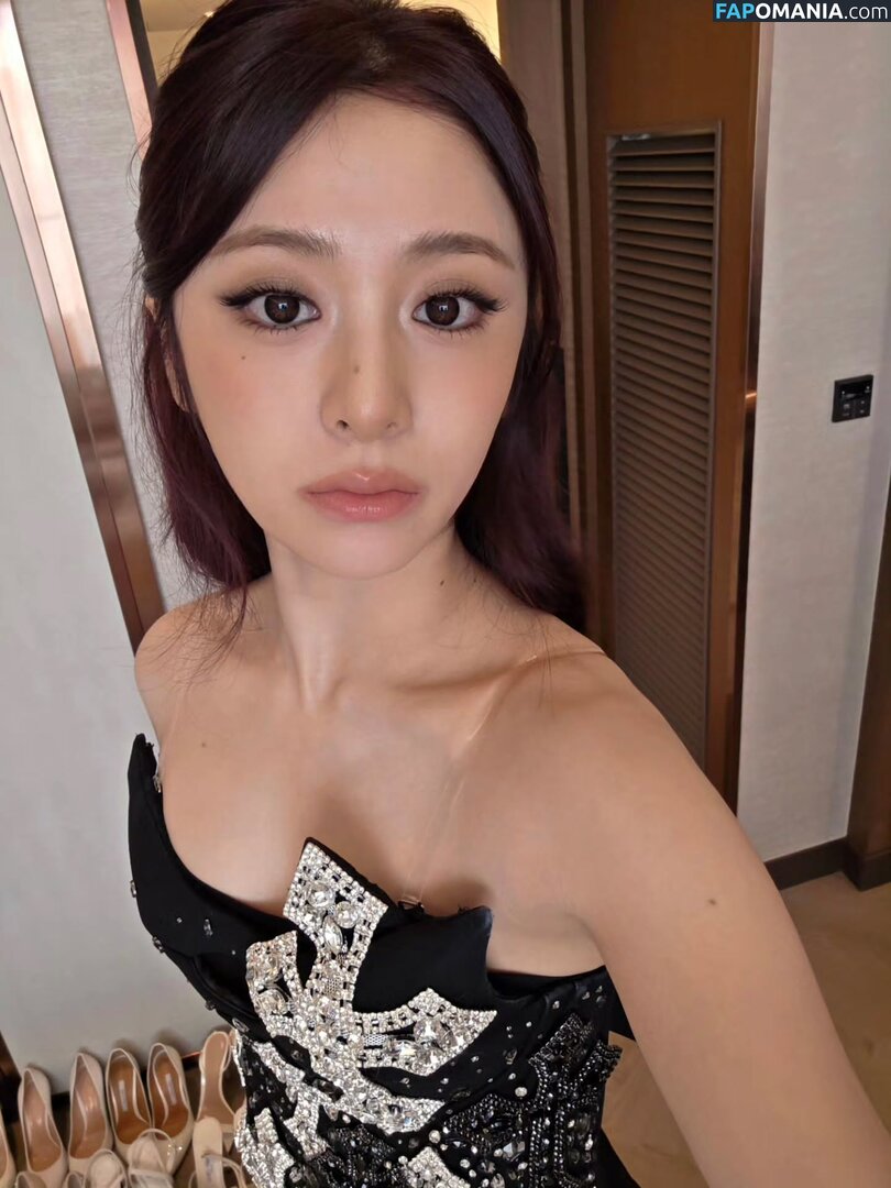 Huh Yunjin 허윤진 / LESSERAFIM / yunjin_lesserafims Çıplak OnlyFans  Sızdırılmış Fotoğraf #36