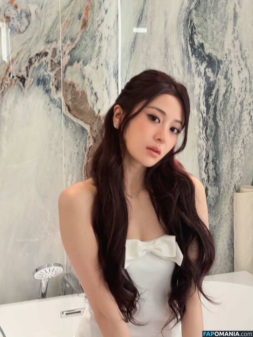 Huh Yunjin 허윤진 / LESSERAFIM / yunjin_lesserafims Çıplak OnlyFans  Sızdırılmış Fotoğraf #42