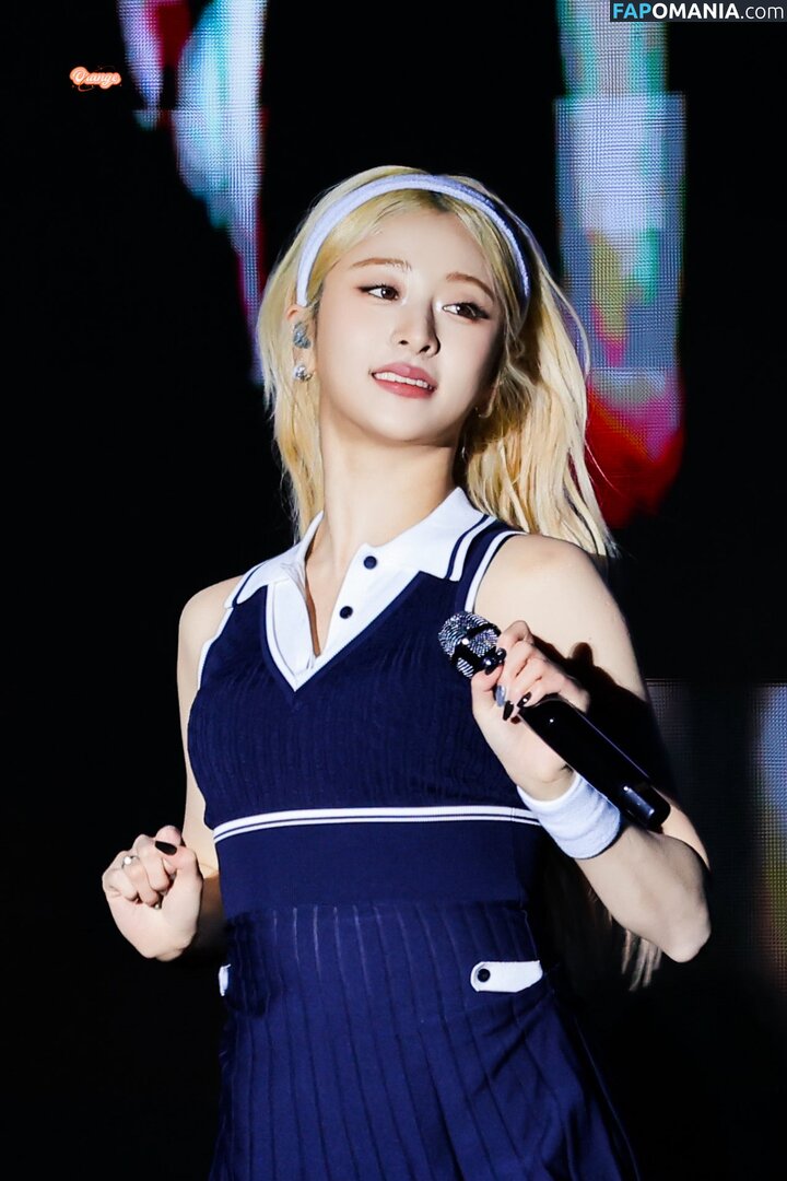 Huh Yunjin 허윤진 / LESSERAFIM / jenaissante Çıplak OnlyFans  Sızdırılmış Fotoğraf #107