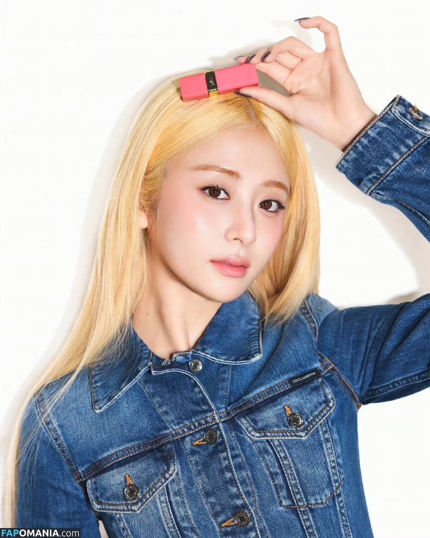 Huh Yunjin 허윤진 / LESSERAFIM / jenaissante Çıplak OnlyFans  Sızdırılmış Fotoğraf #118