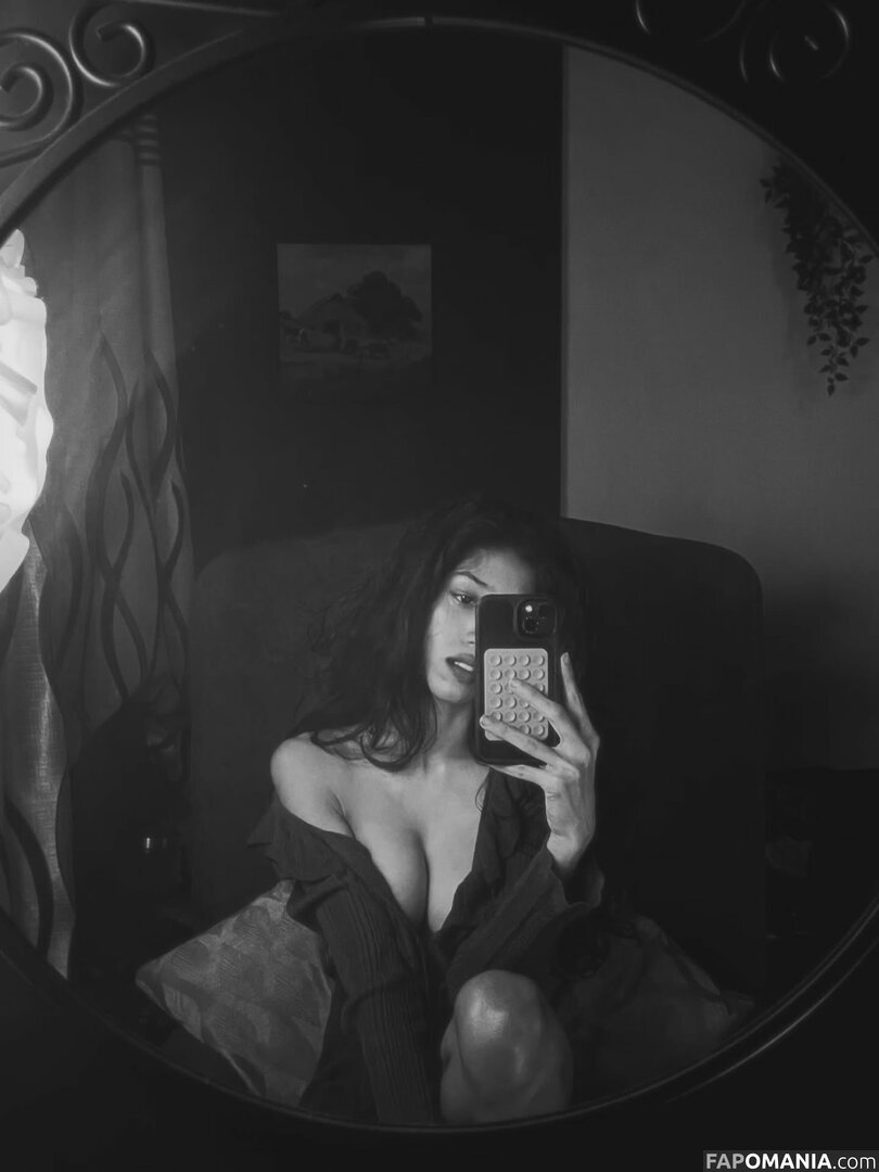 husn.ki.parii Çıplak OnlyFans  Sızdırılmış Fotoğraf #4