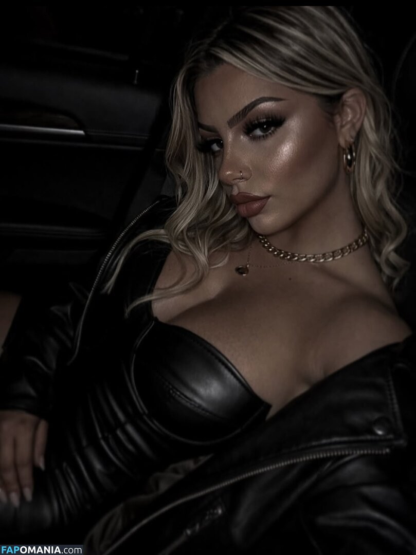 Iamsamvela / Samuela Cecchini Çıplak OnlyFans  Sızdırılmış Fotoğraf #5